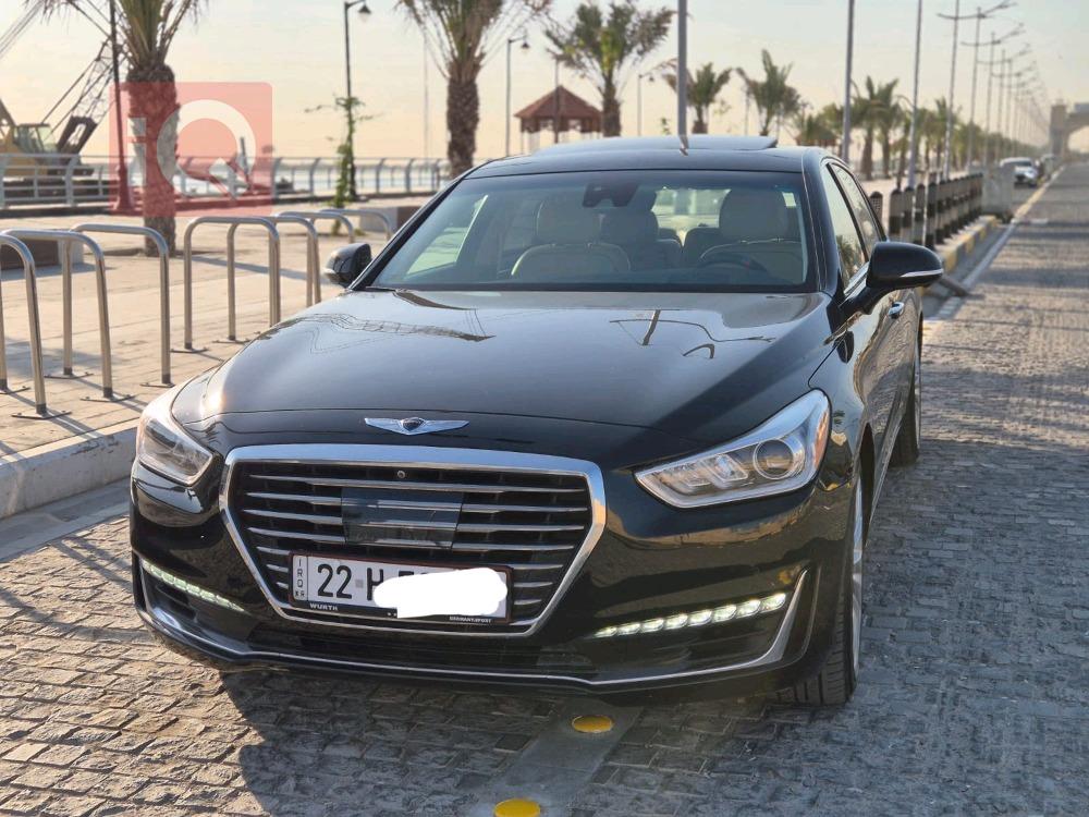 Genesis G90